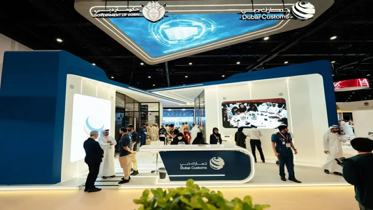 جمارك دبي تكشف عن مساراتها المهنية في معرض الخدمة الوطنية للتوظيف